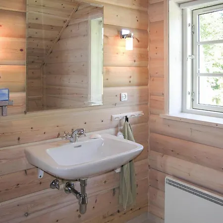 Pet Friendly In Grenaa With Wifi Casa de Férias Ålsrode